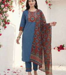 Women Ethnic Motifs Yoke Design Regular Thread Work Pure Cotton Kurta with Trousers & With Dupatta