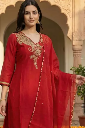 Women Ethnic Motifs Embroidered Regular Thread Work Liva Kurta with Trousers & With Dupatta