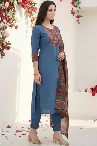 Women Ethnic Motifs Yoke Design Regular Thread Work Pure Cotton Kurta with Trousers & With Dupatta