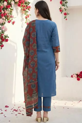 Women Ethnic Motifs Yoke Design Regular Thread Work Pure Cotton Kurta with Trousers & With Dupatta
