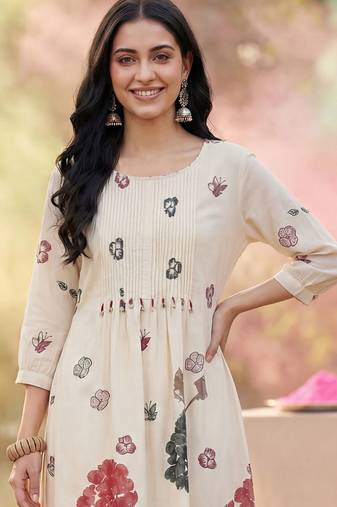 Women Floral Printed Empire Pure Cotton Kurta with Trousers