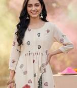 Women Floral Printed Empire Pure Cotton Kurta with Trousers
