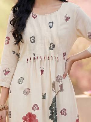 Women Floral Printed Empire Pure Cotton Kurta with Trousers 3