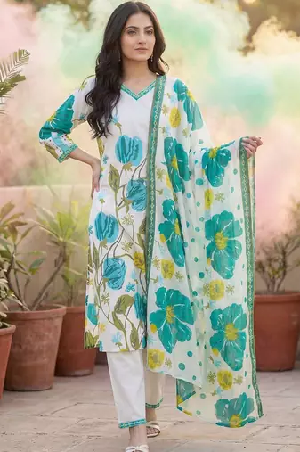 Women Floral Printed Regular Pure Cotton Kurta with Trousers & With Dupatta