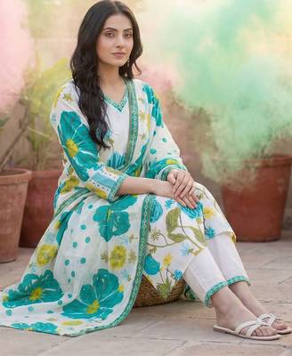 Women Floral Printed Regular Pure Cotton Kurta with Trousers & With Dupatta 4