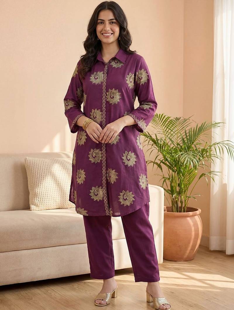 Women Ethnic Motifs Printed Pure Cotton A-Line Kurta with Trousers