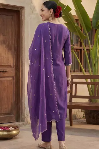 Ethnic Motifs Embroidered Regular Gotta Patti Kurta with Trousers & With Dupatta
