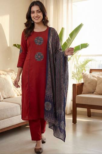Women Ethnic Motifs Embroidered Regular Beads and Stones Pure Cotton Kurta with Trousers & With