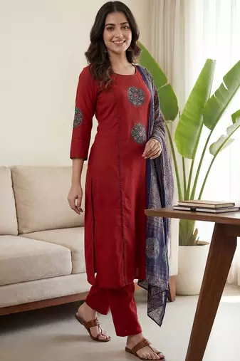 Women Ethnic Motifs Embroidered Regular Beads and Stones Pure Cotton Kurta with Trousers & With