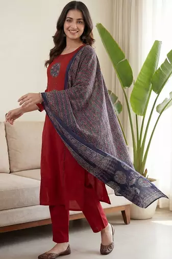 Women Ethnic Motifs Embroidered Regular Beads and Stones Pure Cotton Kurta with Trousers & With