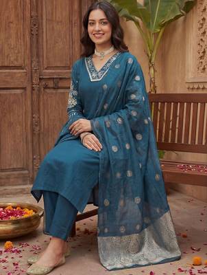 Women Ethnic Motifs Embroidered Regular Kurta with Trousers & With Dupatta 5