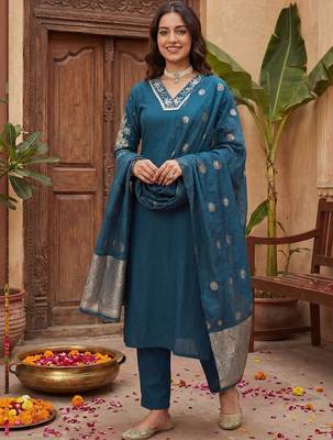 Women Ethnic Motifs Embroidered Regular Kurta with Trousers & With Dupatta 6