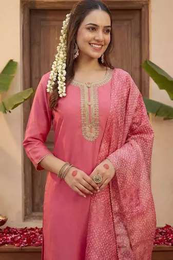 Women Ethnic Motifs Embroidered Regular Kurta with Trousers & With Dupatta