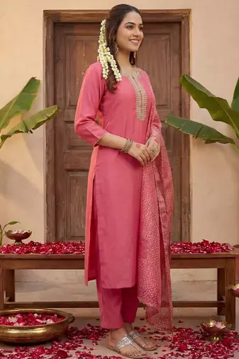 Women Ethnic Motifs Embroidered Regular Kurta with Trousers & With Dupatta