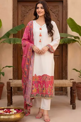 Women Ethnic Motifs Regular Gotta Patti Kurta with Trousers & With Dupatta