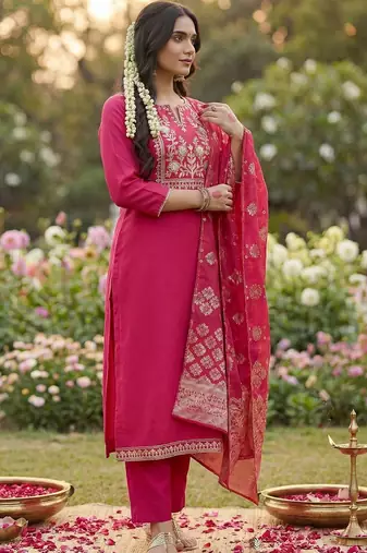 Women Ethnic Motifs Embroidered Regular Kurta with Trousers & With Dupatta
