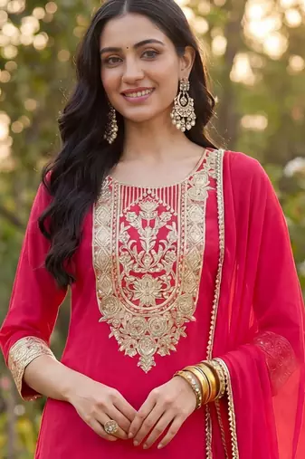 Women Ethnic Motifs Printed Regular Kurta with Trousers & With Dupatta