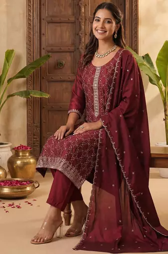 Women Ethnic Motifs Embroidered Regular Kurta with Trousers & With Dupatta
