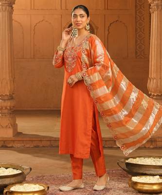 Embroidered Silk Blend Straight Kurta Pant and Dupatta Set 1