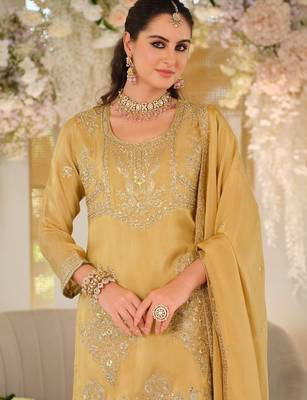 Women Ethnic Motifs Embroidered Regular Thread Work Kurta with Palazzos & With Dupatta 4