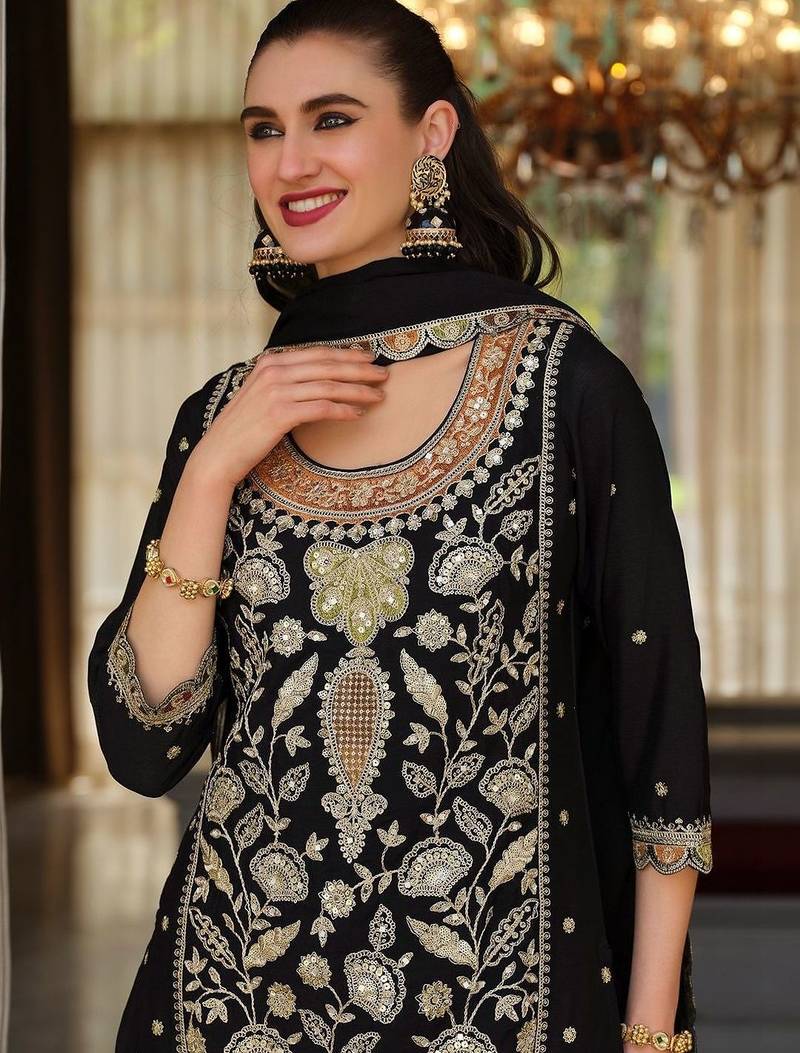 Women Ethnic Motifs Embroidered Regular Thread Work Kurta with Sharara & With Dupatta