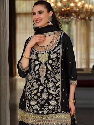 Women Ethnic Motifs Embroidered Regular Thread Work Kurta with Sharara & With Dupatta 5