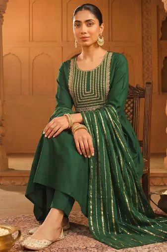 Women's Beautiful Embroidery Work Viscose Silk Fabric Flared Kurta Pant and Dupatta Set
