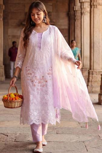 Women Ethnic Motifs Embroidered Regular Thread Work Kurta with Trousers & With Dupatta