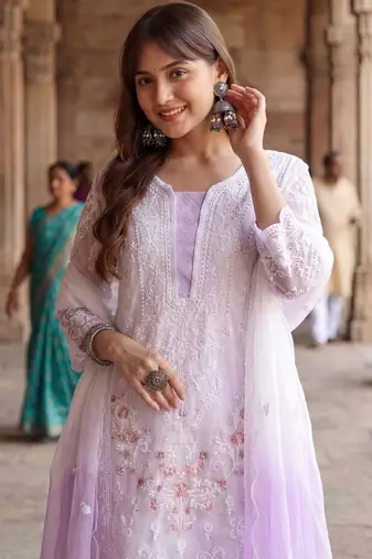 Women Ethnic Motifs Embroidered Regular Thread Work Kurta with Trousers & With Dupatta
