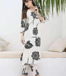 Women Floral Printed Regular Kurta with Trousers