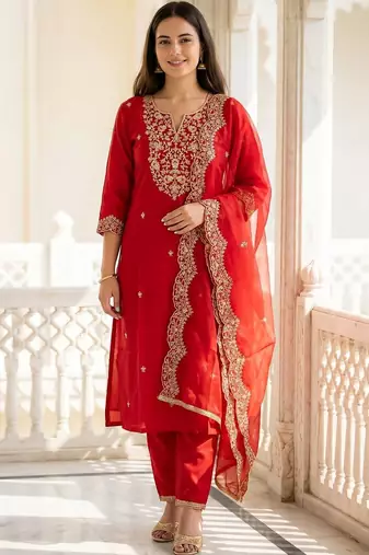 Women Ethnic Motifs Embroidered Regular Thread Work Liva Kurta with Trousers & With Dupatta