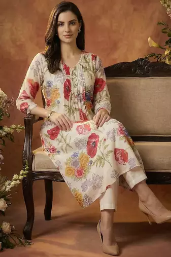 Women Floral Printed Regular Pure Cotton Kurta with Trousers