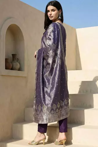 Women Ethnic Motifs Regular Kurta with Trousers & With Dupatta