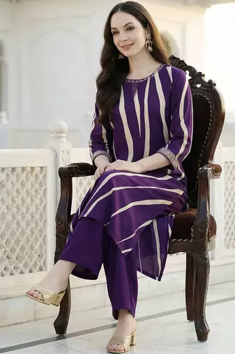 Women Printed Regular Thread Work Kurta with Palazzos