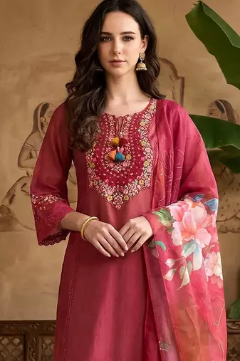 Women Floral Embroidered Regular Thread Work Kurta with Trousers & With Dupatta