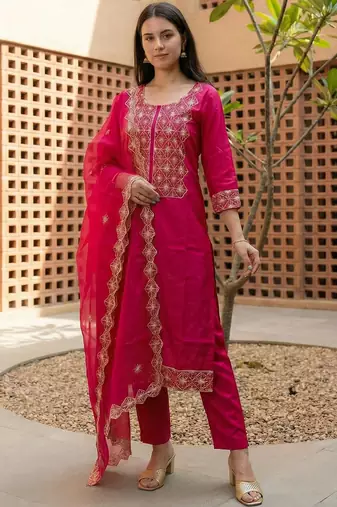 Women Ethnic Motifs Embroidered Regular Thread Work Kurta with Trousers & With Dupatta