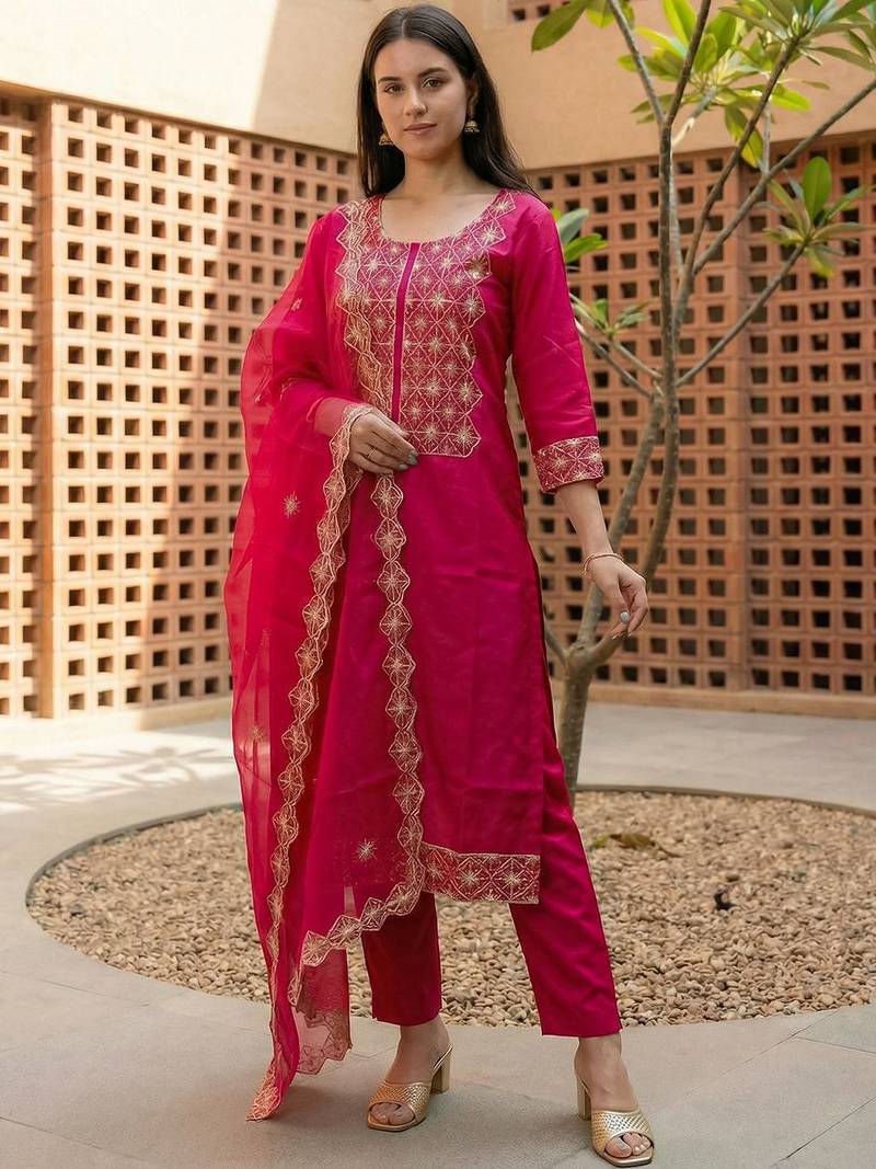 Women Ethnic Motifs Embroidered Regular Thread Work Kurta with Trousers & With Dupatta