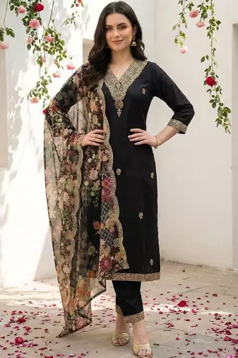 Women Floral Embroidered Regular Thread Work Kurta with Trousers & With Dupatta
