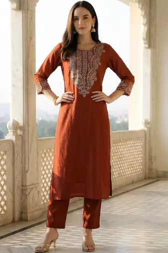 Women Ethnic Motifs Embroidered Regular Thread Work Liva Kurta with Trousers & With Dupatta
