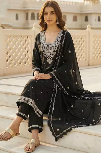 Women Ethnic Motifs Embroidered Regular Thread Work Pure Cotton Kurta with Trousers & With Dupatta