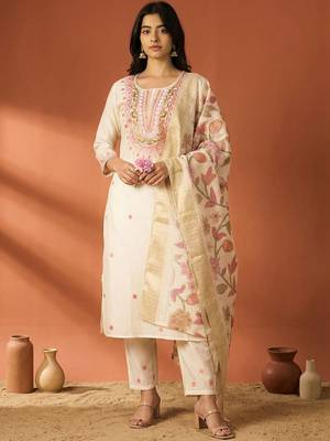 Women Ethnic Motifs Embroidered Regular Thread Work Kurta with Trousers & With Dupatta 1