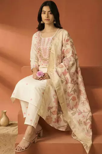 Women Ethnic Motifs Embroidered Regular Thread Work Kurta with Trousers & With Dupatta