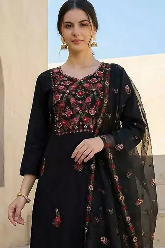 Women Floral Embroidered Regular Thread Work Kurta with Trousers & With Dupatta