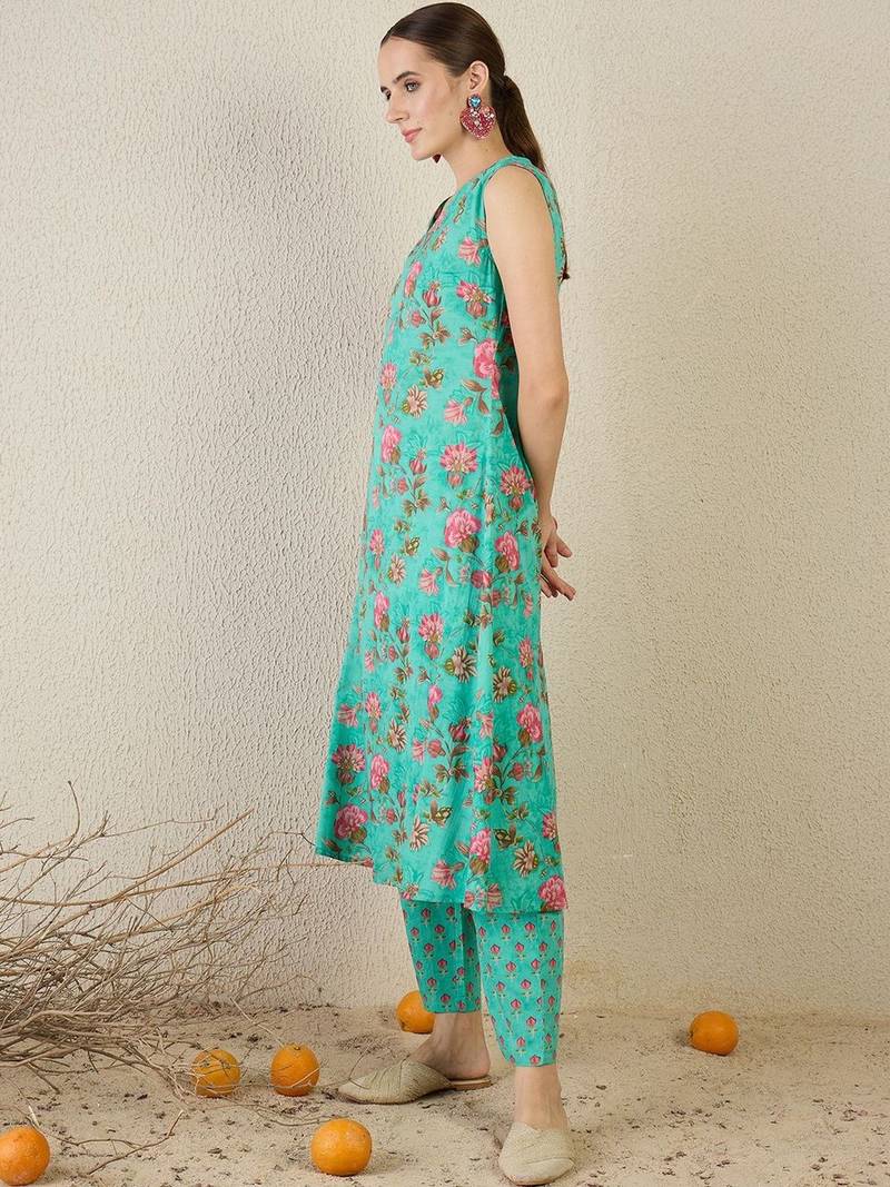 Women Floral Printed Regular Pure Cotton Kurta with Trousers