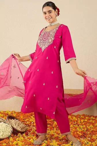 Women Ethnic Motifs Embroidered Regular Thread Work Kurta with Trousers & With Dupatta