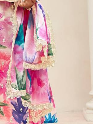 Women Floral Printed Regular Thread Work Kurta with Trousers & With Dupatta 2