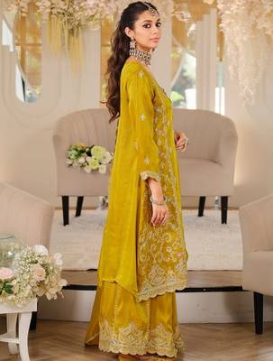 Women Ethnic Motifs Embroidered Regular Mirror Work Kurta with Palazzos & With Dupatta 3