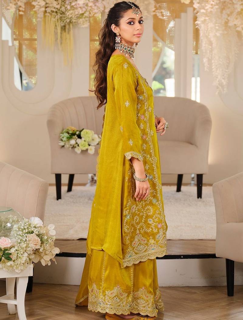 Women Ethnic Motifs Embroidered Regular Mirror Work Kurta with Palazzos & With Dupatta