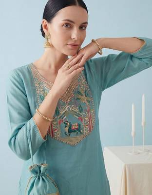 Women Ethnic Motifs Embroidered Regular Thread Work Kurta with Trousers & With Dupatta 2