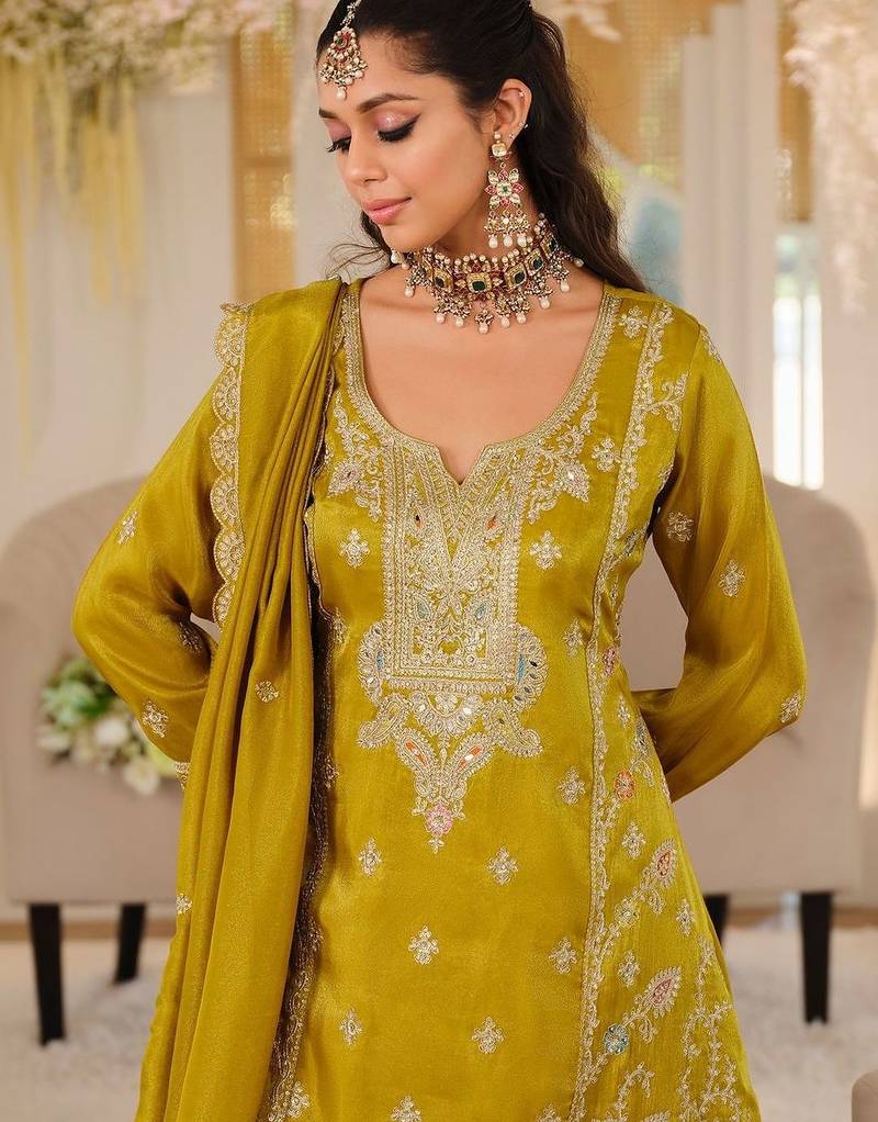 Women Ethnic Motifs Embroidered Regular Mirror Work Kurta with Palazzos & With Dupatta